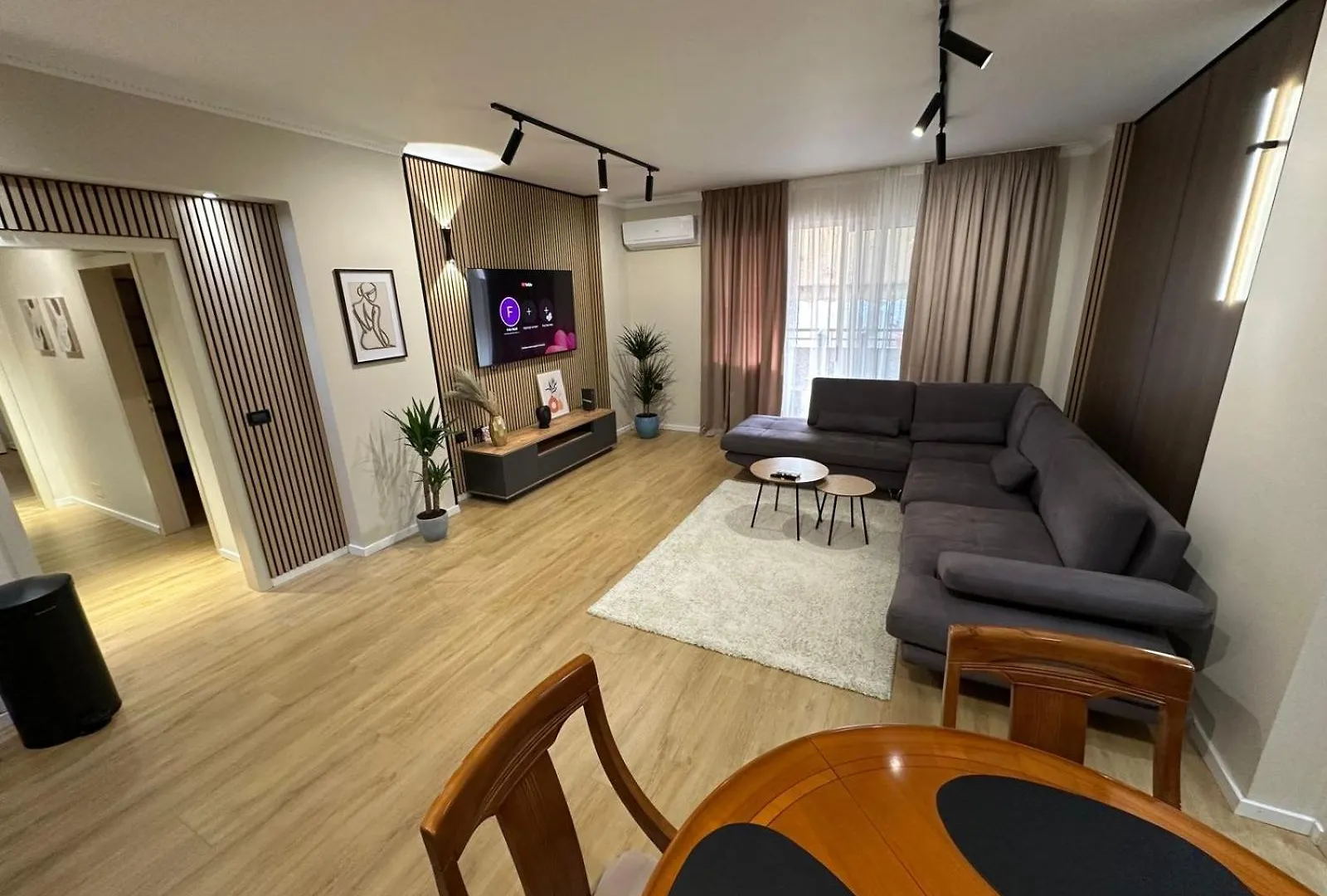 Comfort Apartment Tirana 0*,