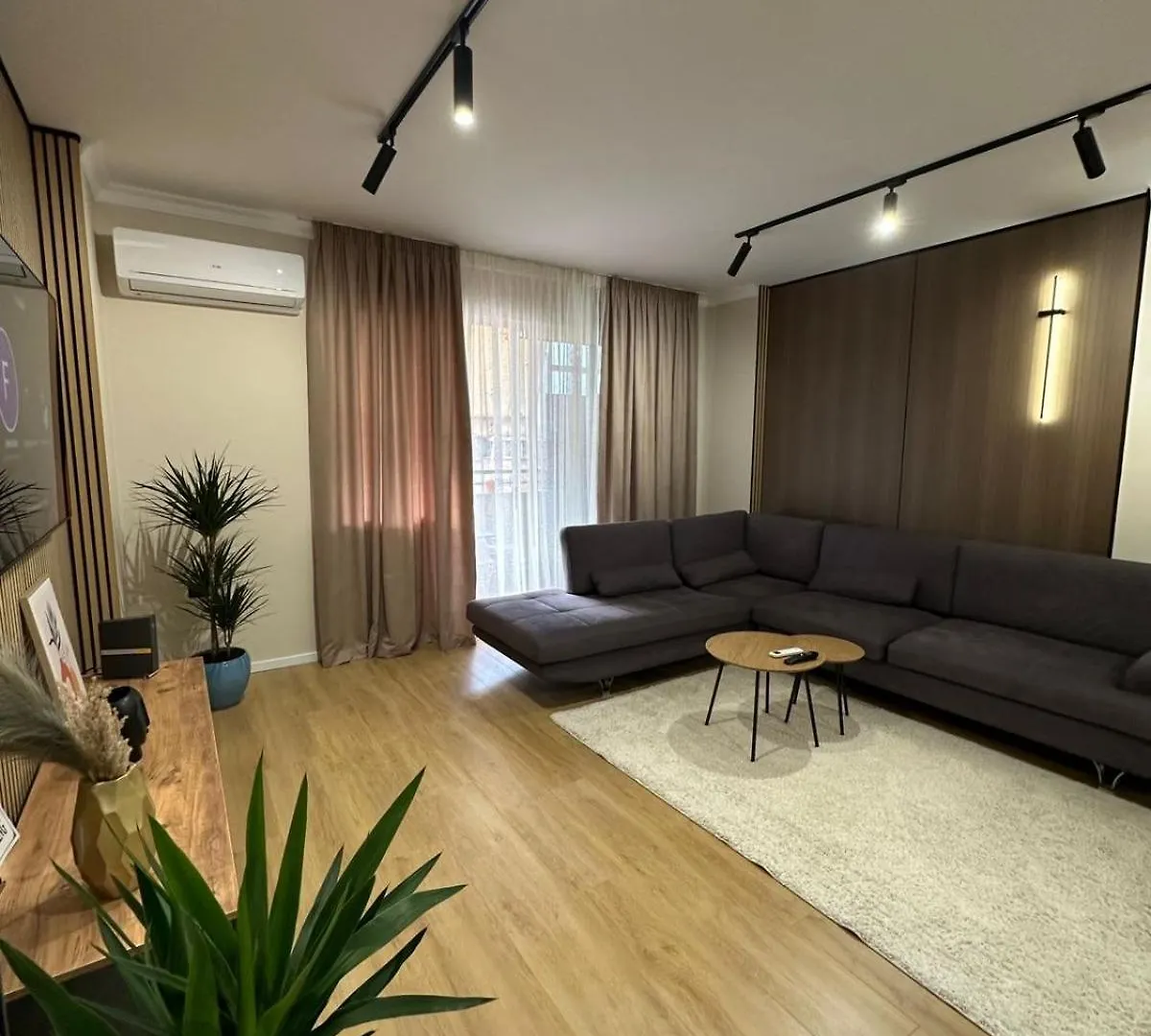 Comfort Apartment Tirana 0*,